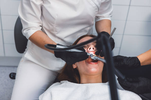 Best Cracked Tooth Emergency Dentist  in La Villa, TX